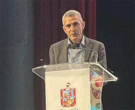 'El futbol en el arte' reúne a fotoperiodistas en el Teatro Fidel Velázquez 3 CESAR VARGAS 4d