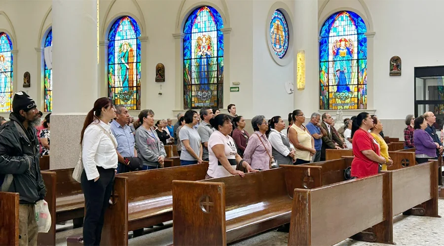 Iglesia llama a orar por cese a violencia y respeto a la dignidad humana 1 IGLESIA 33