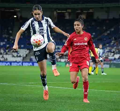 Asegura Rayadas su liderato, vencen a Toluca 2-0 5 RAYADS FEM 6