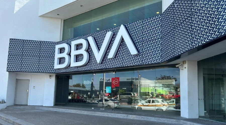 Reanudan bancos operaciones en Reynosa tras suspensión preventiva por violencia
