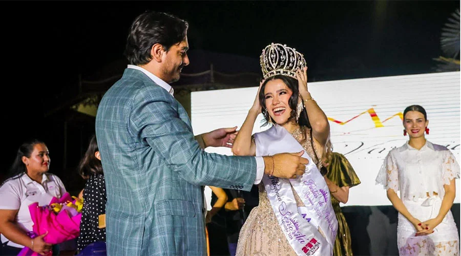 SRITA REYNOSA 1a