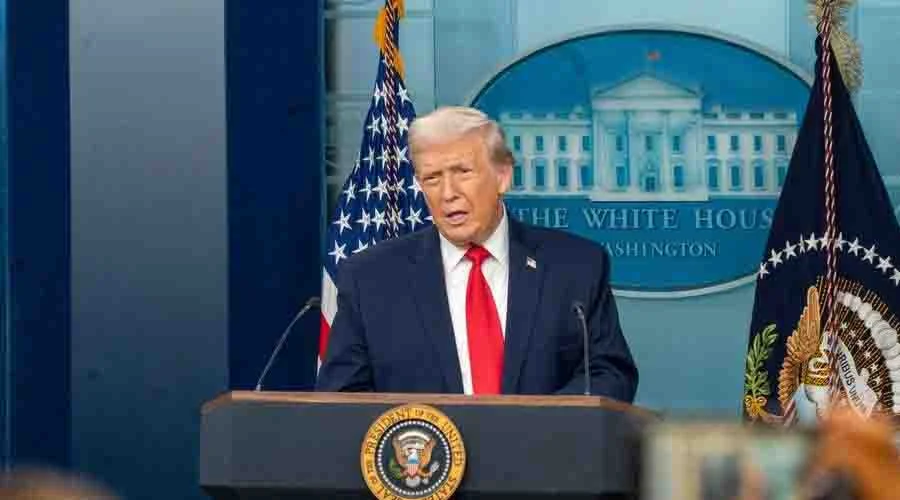 TRUMP 12