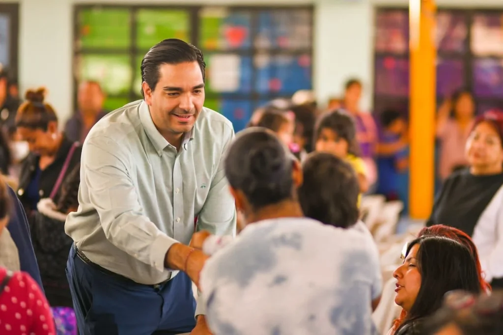 Llevó Alcalde Carlos Peña Ortiz servicios gratuitos a las familias de la Jacinto López 1 imagen 3