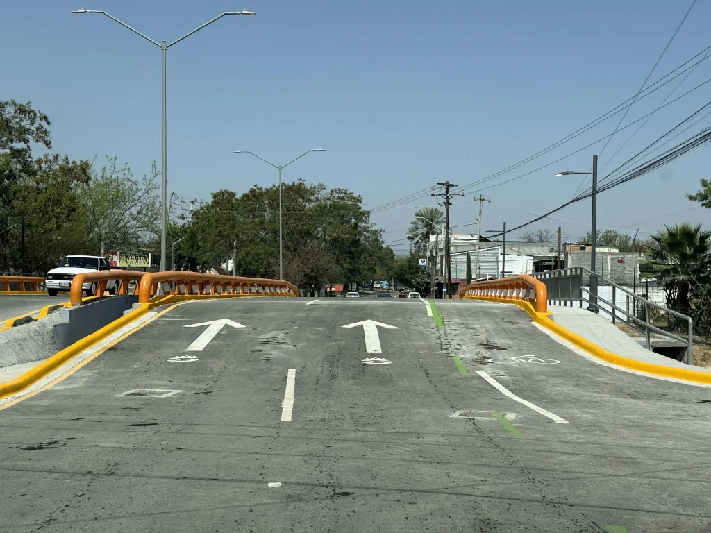 Reabren puente vehicular en Balcones de San Miguel en Guadalupe 5 640825816 1172565591454350 5273248623184758924 n