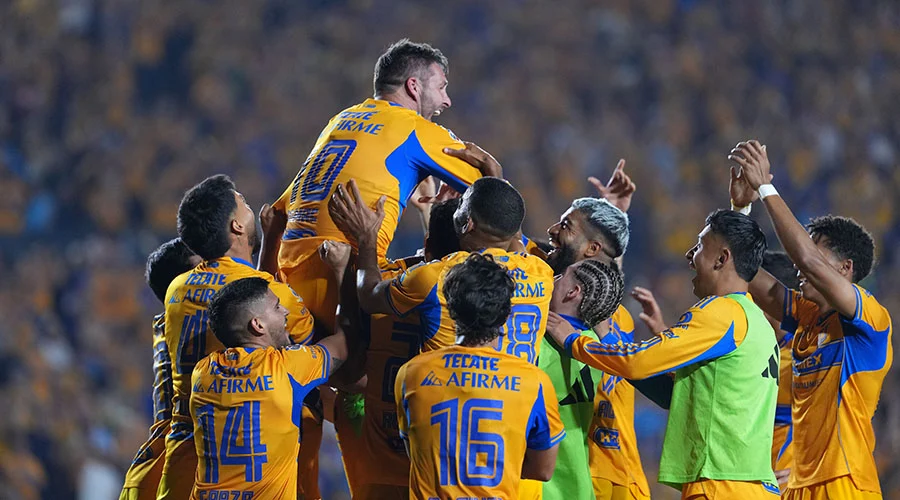 ¡Lo hizo! Gignac le da el triunfo a Tigres en el Clásico 142 11 645378362 1414516493479132 4955927185584996876 n copia