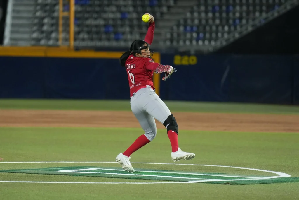 Vence Sultanes a Diablas en el primer juego de Serie de la Reina 6 649516973 1494232135734766 7317160497391863459 n