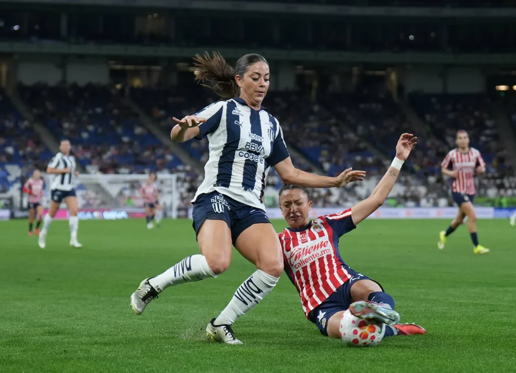 Rayadas y Chivas no se hacen daño en intenso empate 19 650288060 1305482421633703 4641538515433695189 n