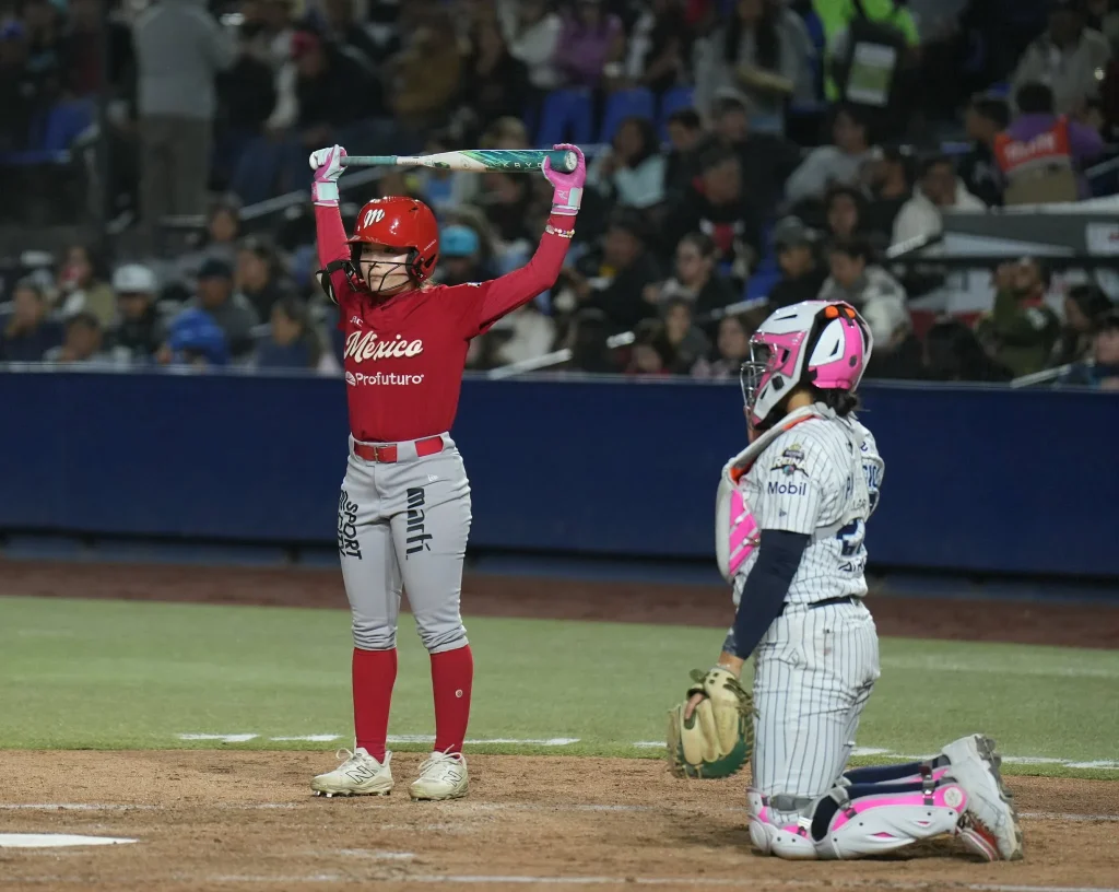 Vence Sultanes a Diablas en el primer juego de Serie de la Reina 4 650328172 1267474748679428 5677857514100731398 n