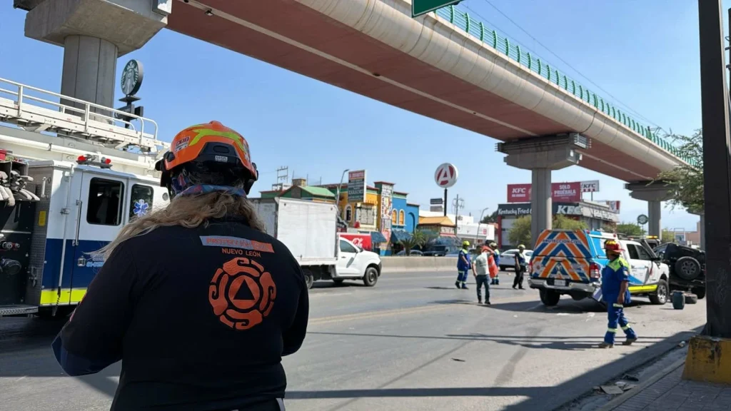 Estrellamiento-volcadura deja cinco lesionados en San Nicolás 1 650979710 1355310919969146 829826805888056770 n