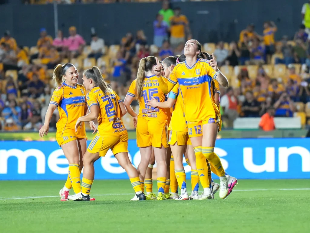 ¡Ellas sí! Tigres Femenil golea 6-0 a Querétaro 16 652680904 984685677219036 7456148702217175878 n
