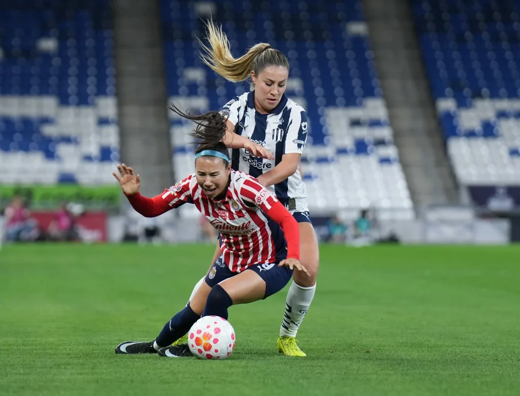 Rayadas y Chivas no se hacen daño en intenso empate 14 653463773 1643310993462731 8501158145078326260 n