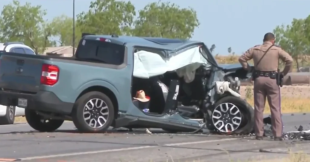 Pareja de recién casados permanece grave tras accidente en Mercedes 2 653947003 1480963426761716 6422310965746712019 n