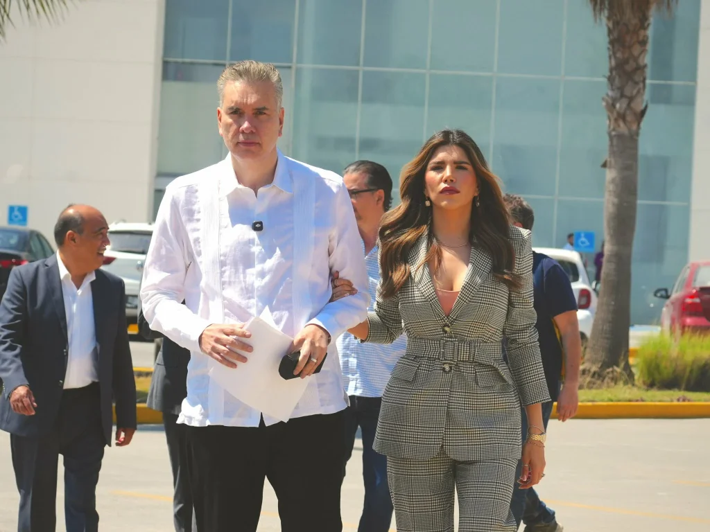 Pagarán Karina ‘N’ y cómplices 3.2 mdp de compensación a Waldo Fernández 1 654704415 826262190518542 2352888925002504249 n