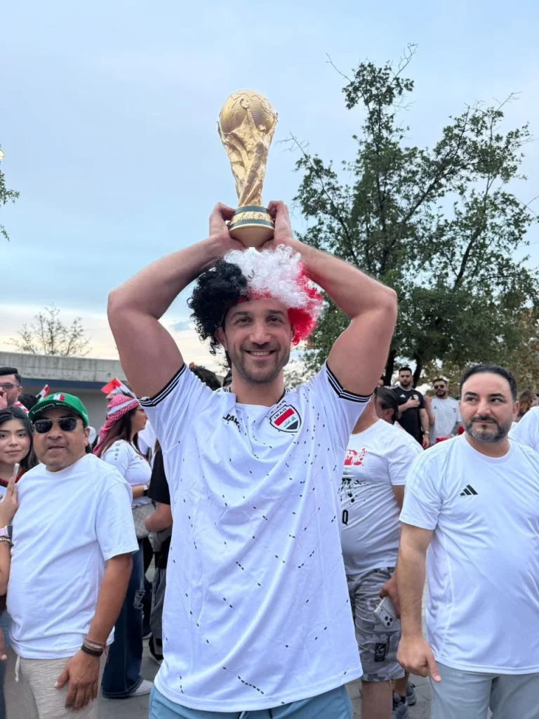 Bolivianos e iraquíes hacen sentir el Mundial en Monterrey 7 659644171 2182682862547319 1184697880262651800 n