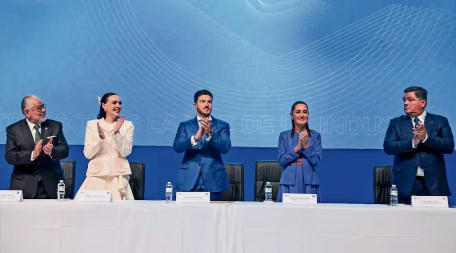Ante la presidenta Claudia Sheinbaum Pardo, quien hizo un llamado al sector privado para impulsar el crecimiento económico del país, la Cámara de la Industria de Transformación de Nuevo León (Cain
