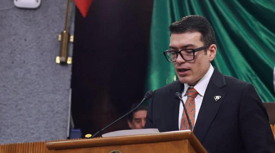 Ciudadanos solicitan juicio político contra líder de MC, Baltazar Martínez
