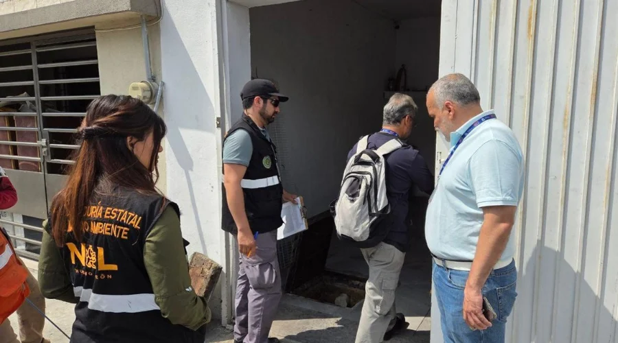 Clausuran funeraria por descargas a la calle y drenaje sanitario