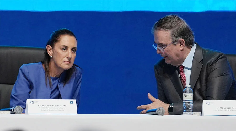 Cierran filas industriales con Sheinbaum; toma protesta a nuevo consejo de Caintra 3 EBRARD 345