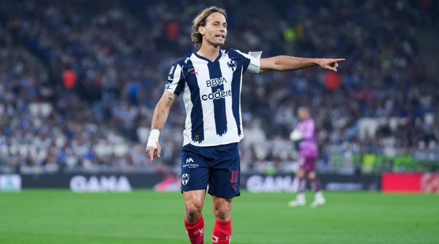 Entrena Sergio Canales por separado; es duda para Cruz Azul