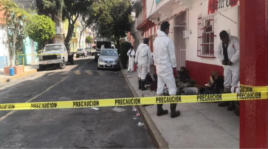 Hallan a pareja de adultos mayores en una cisterna