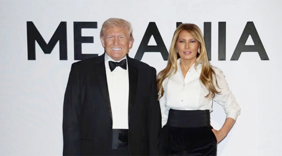 MELANIA TRUMP 21