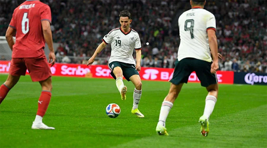 Aburren México y Portugal en reinauguración de Estadio Azteca 1 MEX 2bb