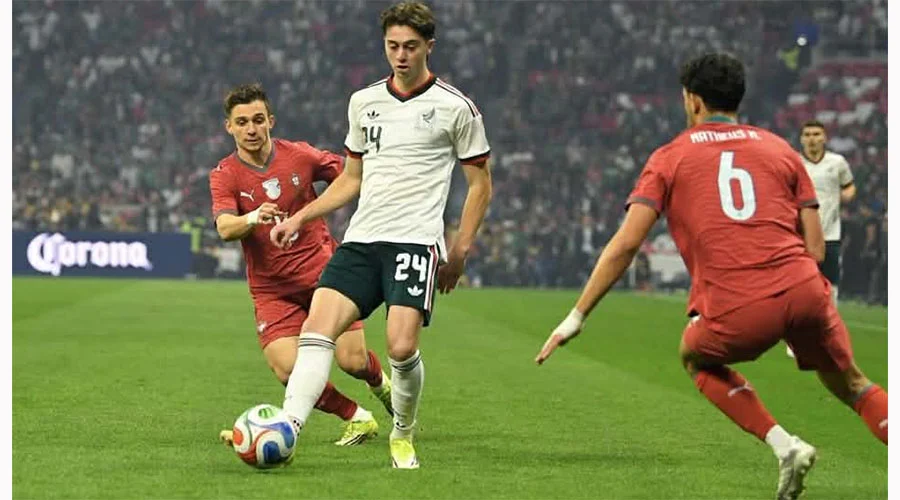 Aburren México y Portugal en reinauguración de Estadio Azteca 4 MEX 4 ee