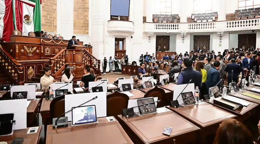 Morena presentará agenda feminista