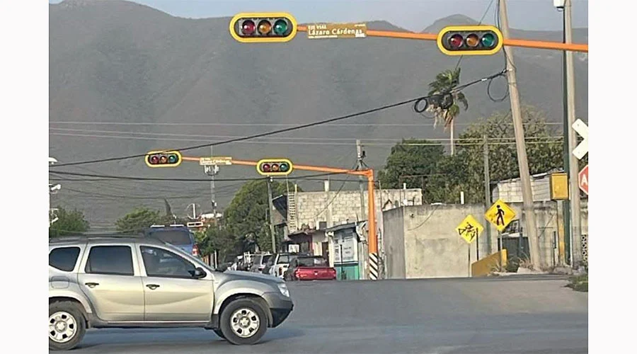 SIN LUZ VICTORIA 1a