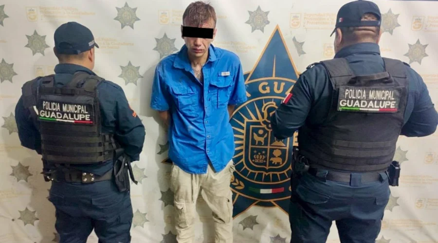 Un hombre con antecedentes penales fue capturado por elementos de la Secretaría de Seguridad Pública Municipal, luego de intentar robar con violencia una camioneta de un domicilio en la colonia Fu