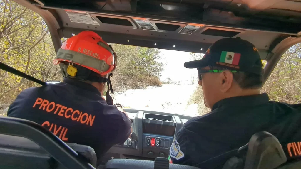 Rescatan a menor deshidratado en Cerro de la Silla 4 657375205 2107052996752805 4378873174580647012 n