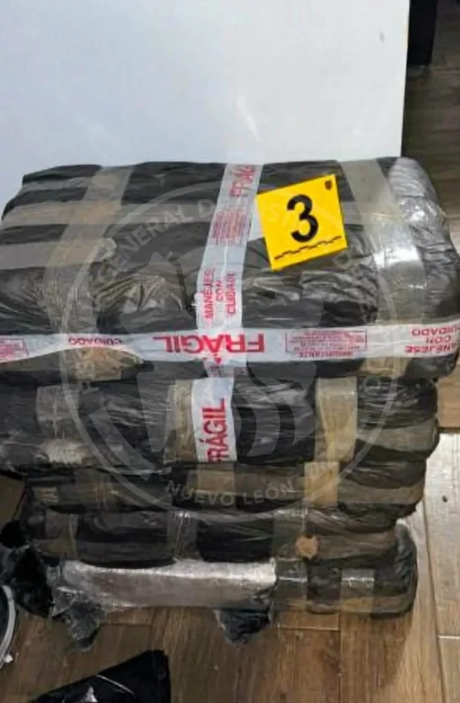 Aseguran casi 600 kilos de droga en colonia Independencia de Monterrey 2 660521570 2122861395159370 631618346428739400 n