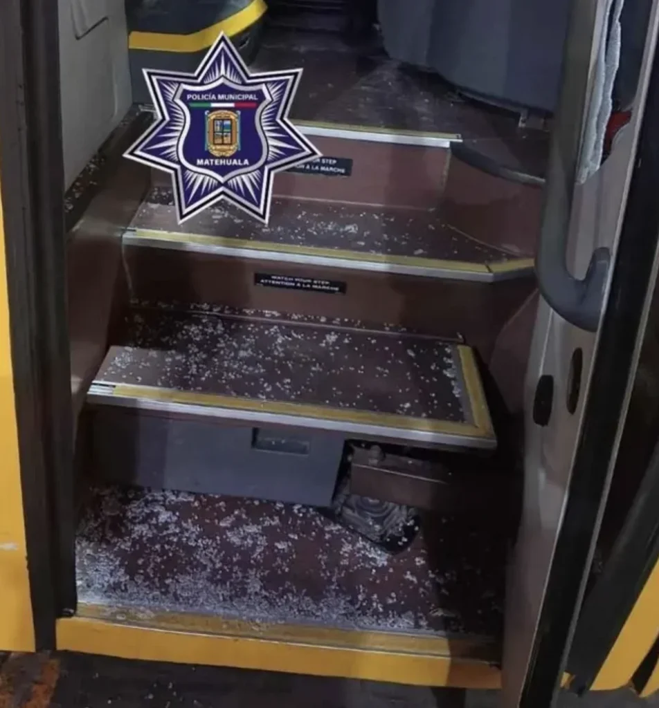 Terror en la carretera; atacan a balazos a autobús de pasajeros 1 661524575 2362360727567061 4244368102849958268 n