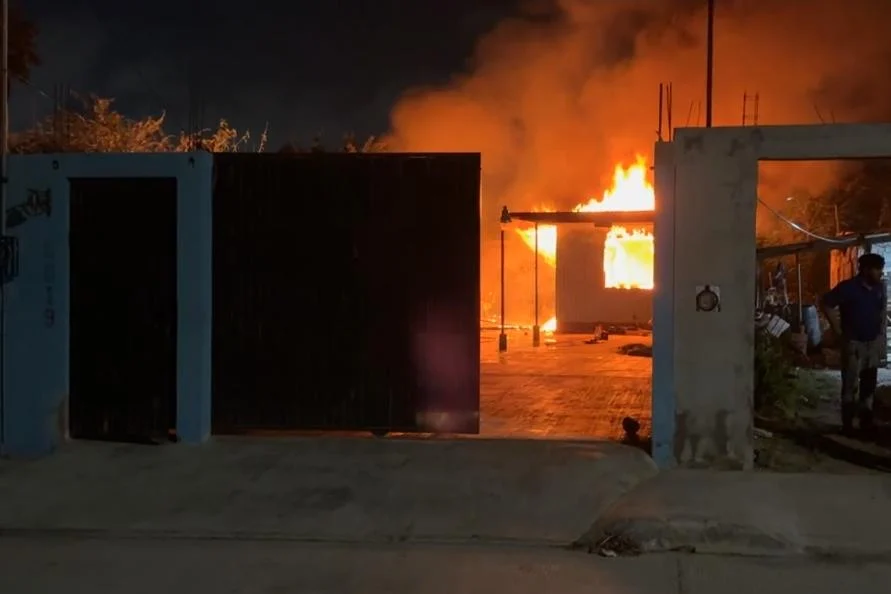 Incendio en Reynosa dejó cuatro lesionados 3 672178756 1444714156779810 6456201511392651792 n