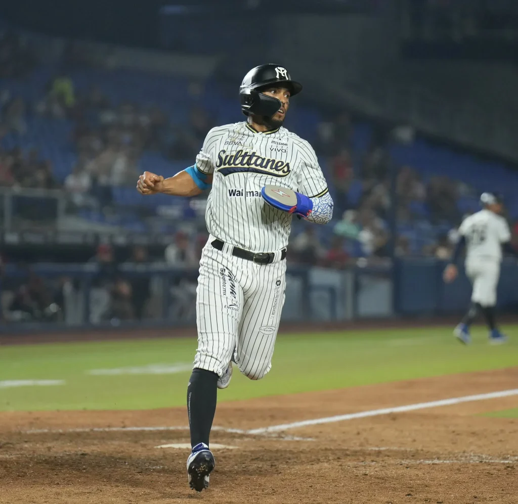 Cae Sultanes 12-4 ante Laredo en el segundo de la serie 6 676045500 1366984248571931 5621626853866785669 n