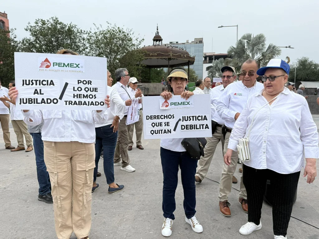 Exigen petroleros jubilados no retroactividad a sus pensiones 2 676901605 1463858125212931 2391520357888848553 n