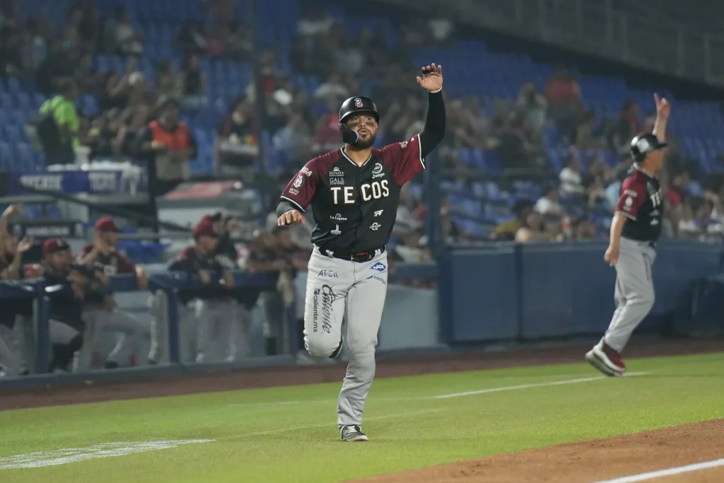 Cae Sultanes 12-4 ante Laredo en el segundo de la serie 4 683818035 950966104411692 3202057371495930872 n