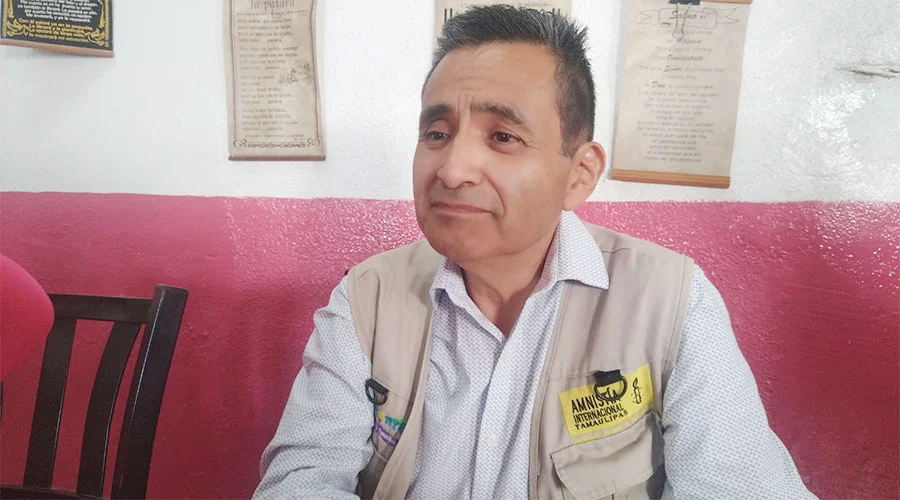 ALEJANDRO REYES 1a