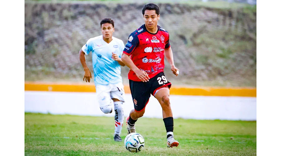Calor golea a Lobos 4-1 y se mete a la liguilla 1 CALOR 22kkos