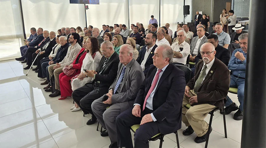 Renuevan Consejo Metropolitano de la Crónica en NL 1 CRONISTAS 2bb