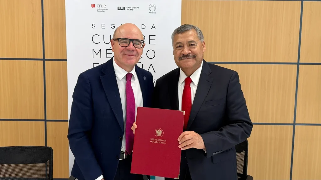 Participa Santos Guzmán en cumbre de rectores de México y España 2 Convenio U de Granada 1