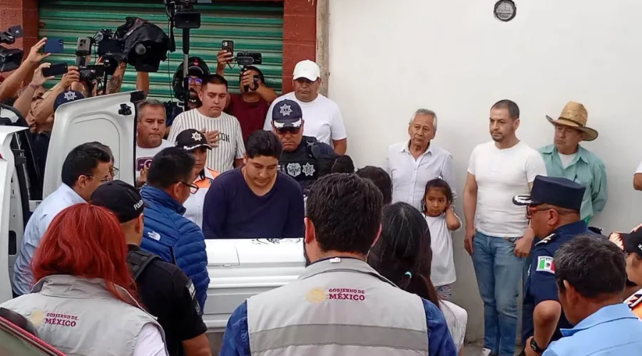 Dan último adiós a Henry en Valle de Chalco