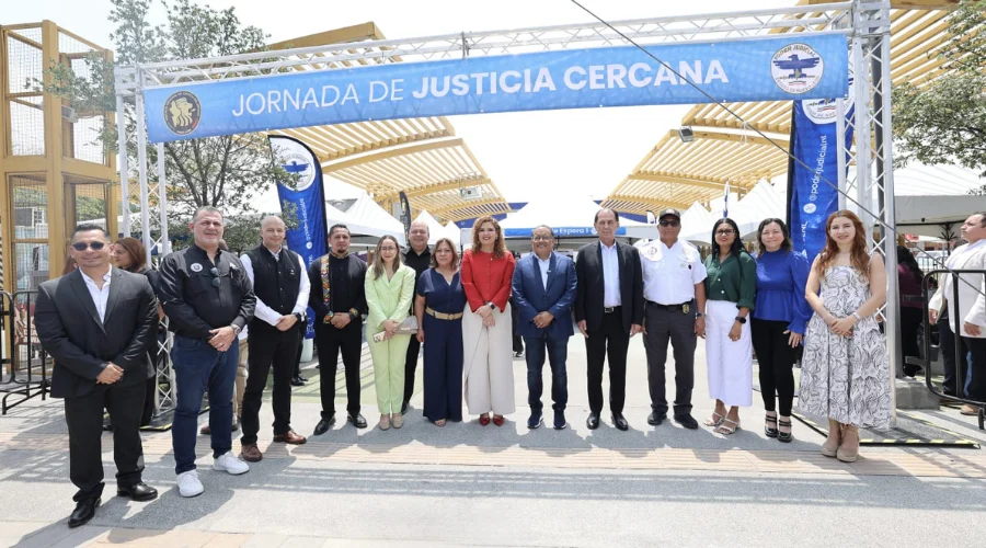 El Poder Judicial de Nuevo León y la Fiscalía General de Justicia se unen de nueva cuenta para ser puente entre la comunidad y el sistema de justicia a través del programa “Jornadas de Justicia Ce