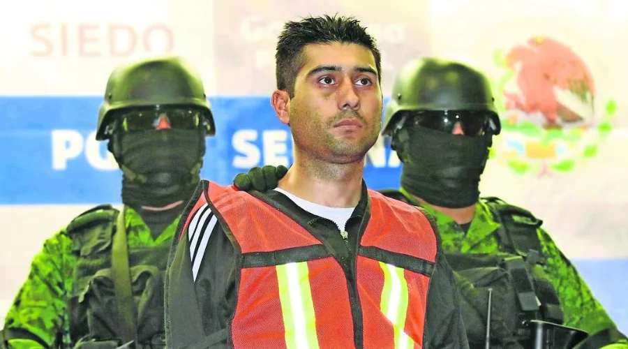 Erick Valencia Salazar, alias El 85, uno de los fundadores del Cártel Jalisco Nueva Generación (CJNG), se declaró culpable del cargo de tráfico de cocaína ante la corte federal de Washington, form