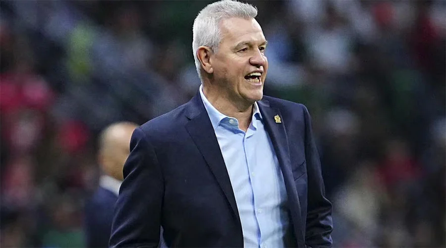JAVIER AGUIRRE 12a