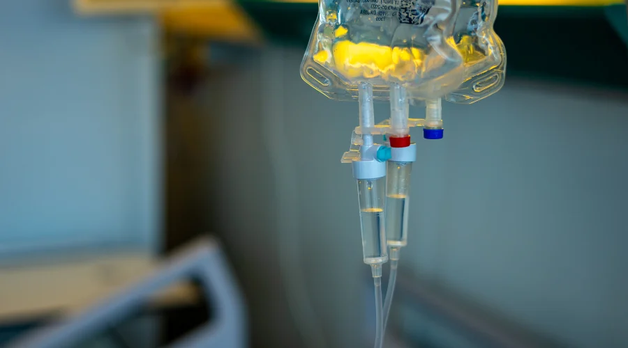 La Secretaría de Salud (Ssa) federal informó que 10 personas resultaron afectadas tras la aplicación de llamados sueros vitaminados en una clínica ubicada en la colonia Jesús García, en Hermosillo