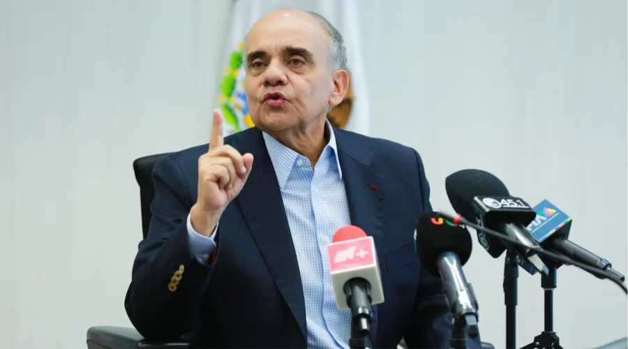 La decisión de la Suprema Corte de Justicia de la Nación (SCJN) de autorizar a la Unidad de Inteligencia Financiera (UIF) a congelar cuentas bancarias sin necesidad de una orden judicial es una mu