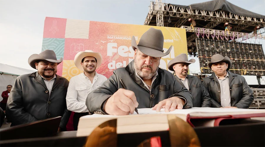 Histórico cierre del Festival del Mar: Playa Bagdad recibe más de 312 mil visitantes 2 PESADO 2bbs