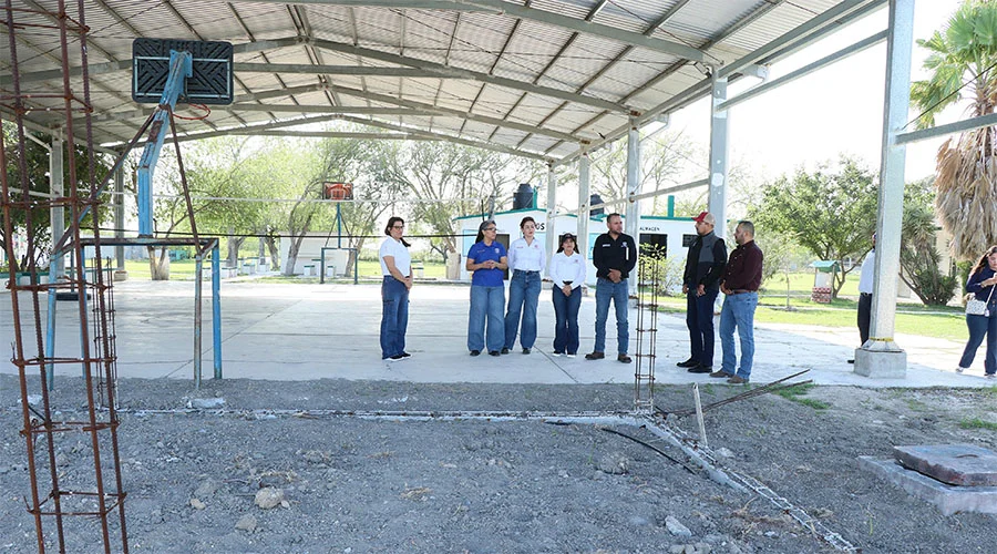 Visita alcaldesa Verónica Aguirre en gira de trabajo el CBTA 320 en González Villarreal 1 SAN FER 2ooos