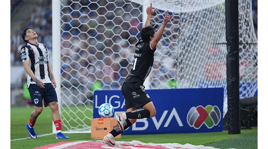 Remonta San Luis 2-1 y Rayados se va abucheado 8 SAN LUIS 2cc